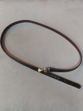 Women's Slim Brown Snake Leather Belt with Gold Accent. Size M,  Made in ITALY
